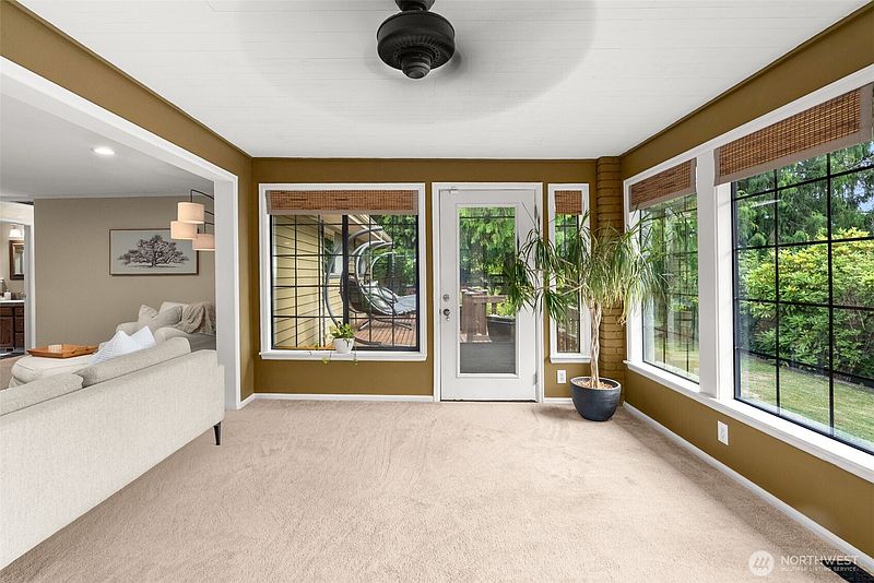 3rd image of 6717 56th Street E