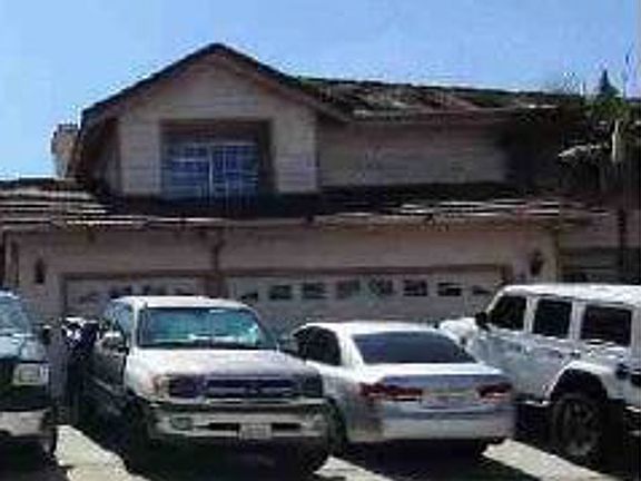 4th image of 942 Las Rosas Dr