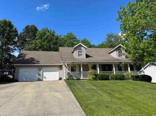 107 Stoneway Dr, Bedford, IN