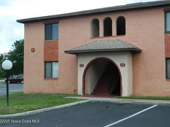 214 San Juan Cir, Melbourne, FL 32935