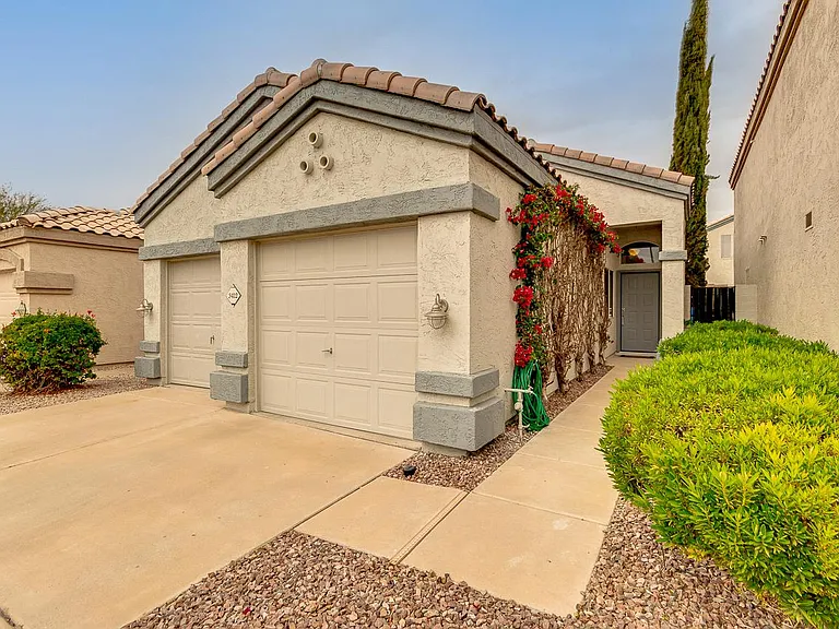 3412 E Renee Dr — Photo 7