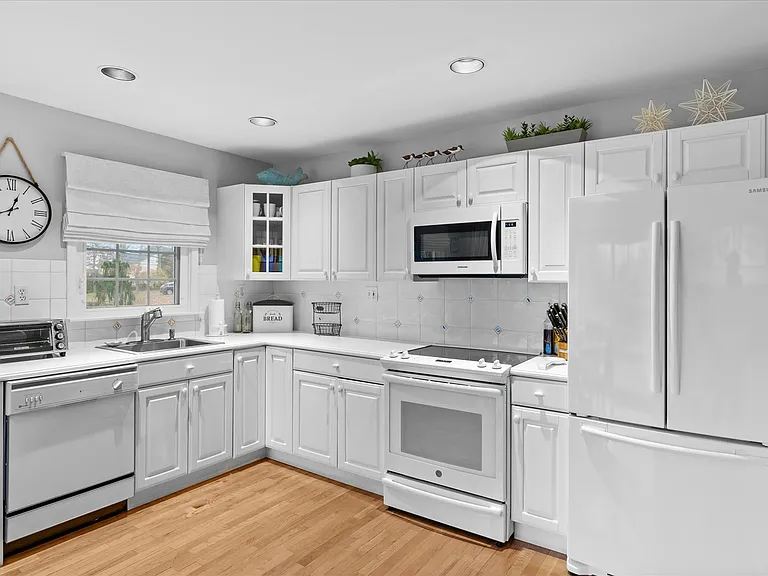 3 Crestview Dr — Photo 6