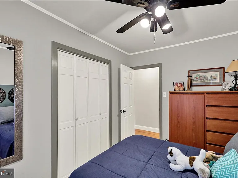 41 W College Ave — Photo 22