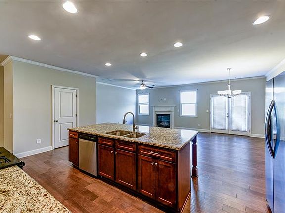 3rd image of 2124 Wheylon Dr