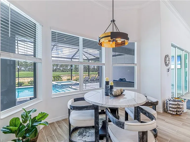 15977 Cranes Marsh Ct — Photo 11