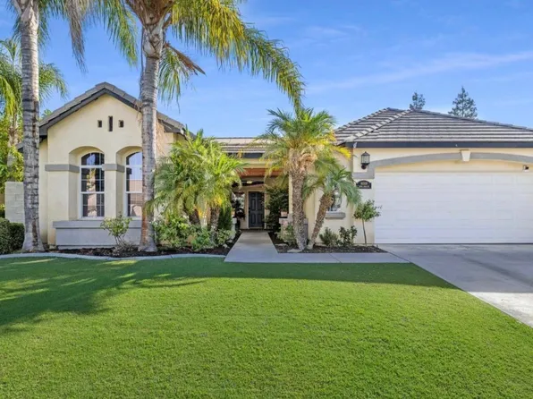 10300 Seneca Falls Ave, Bakersfield, CA 93312