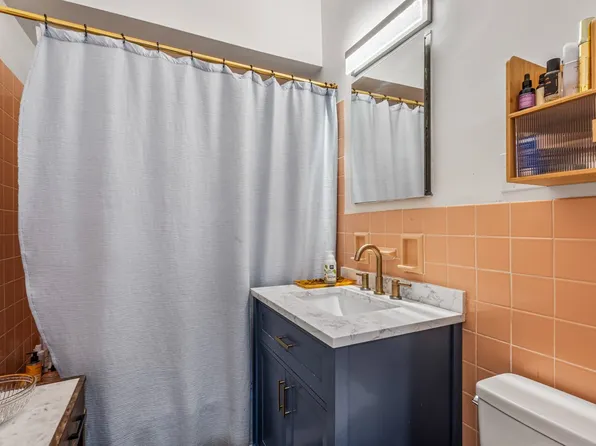 166-25 Powell Cove Boulevard image 14 of 27