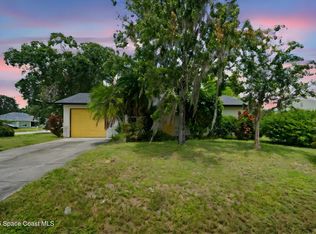 325 Eva St NE, Palm Bay, FL 32907