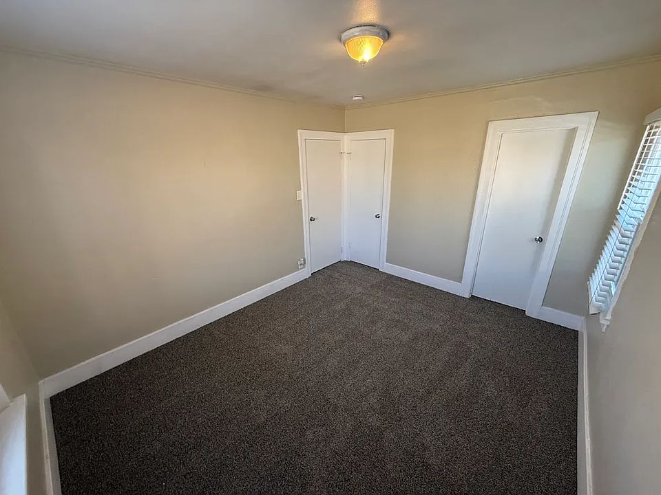 1st image of 5126 Deane Ave