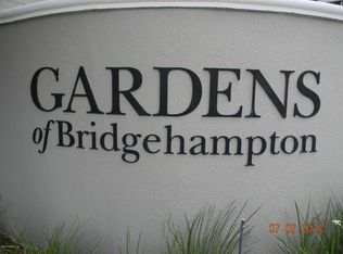 8290 Gate Pkwy W UNIT 414, Jacksonville, FL 32216