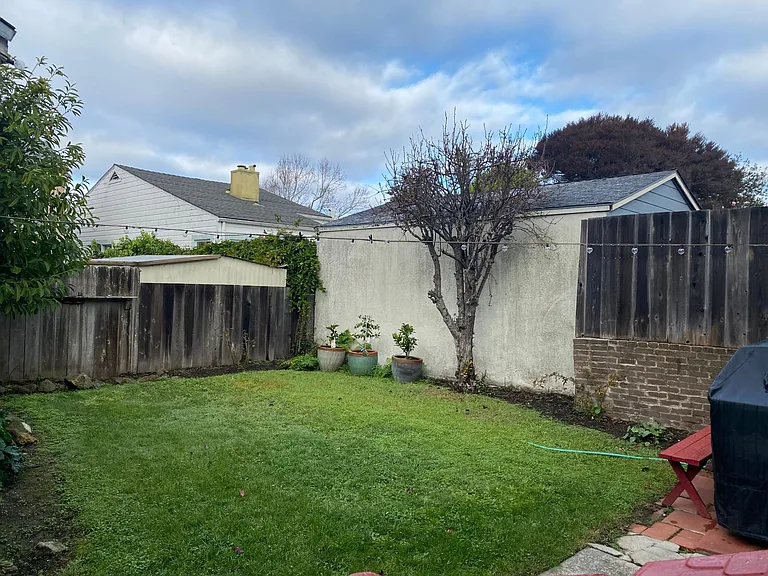 534 Curtis St — Photo 19