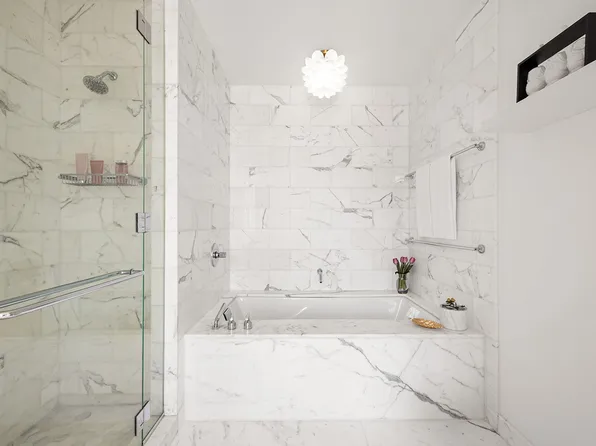 445 Lafayette Street image 16 of 20