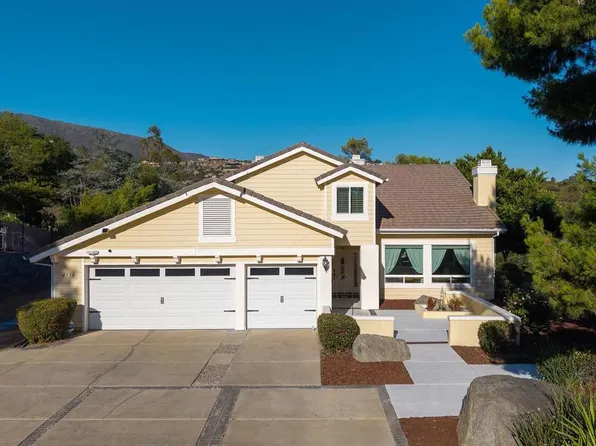 2738 Victoria Cir, Alpine, CA 91901