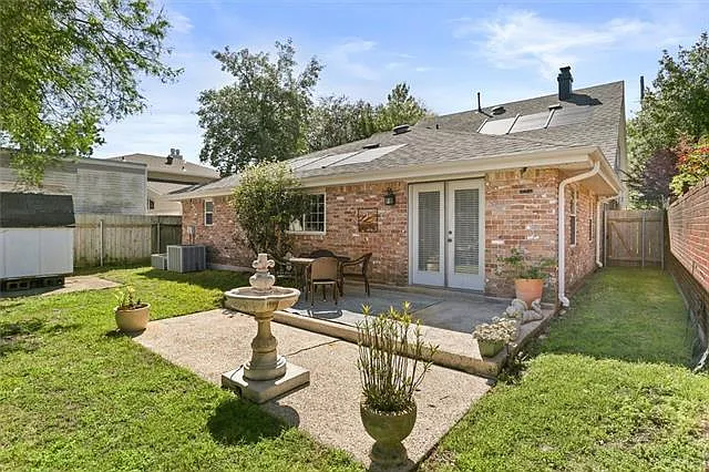 4521 Taft Park — Photo 23
