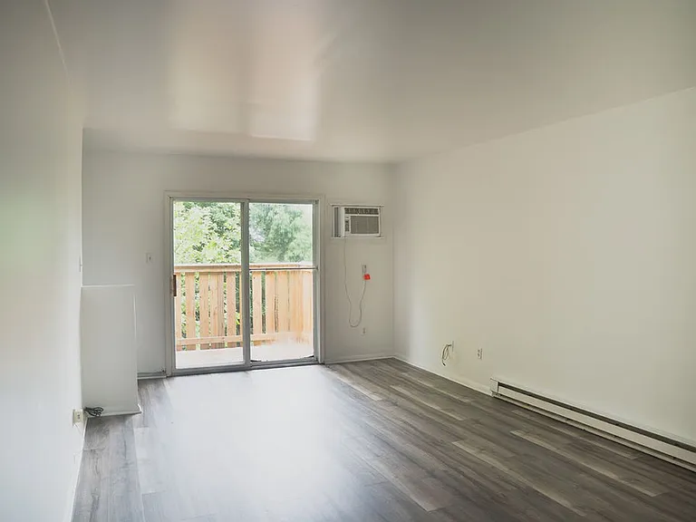 503-526 S Austin St #524 — Photo 4