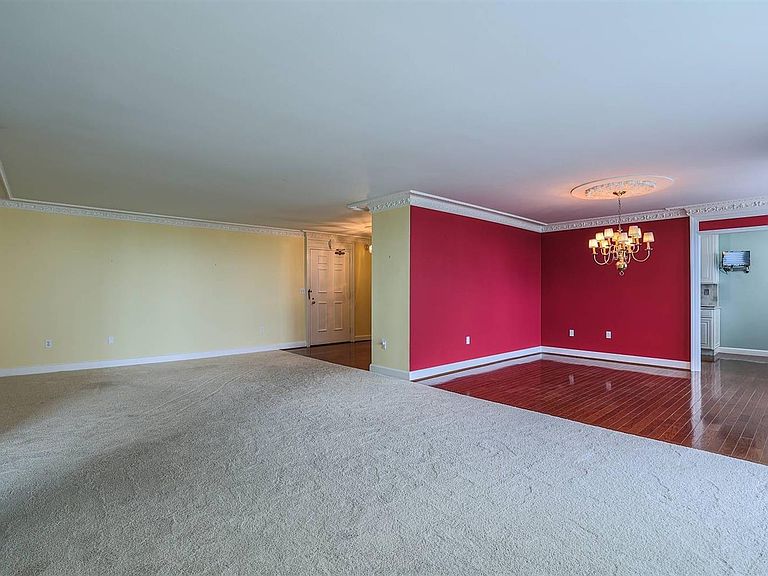 2444 Madison Rd Cincinnati, OH, 45208 Apartments for Rent Zillow