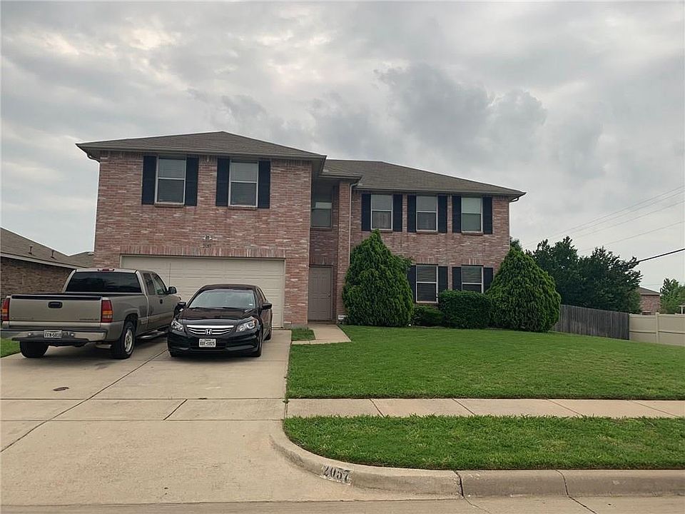 1st image of 2057 W Grove Ln