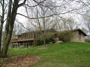 8215 Mast Rd, Dexter, MI 48130