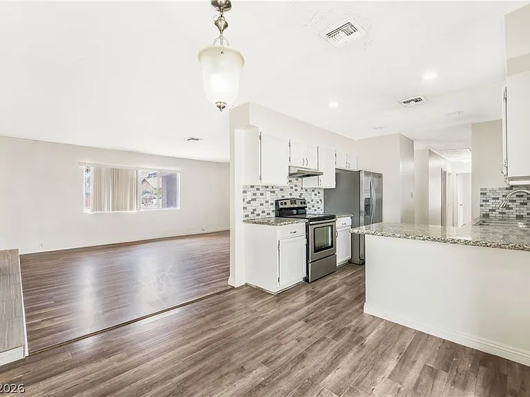 4960 Mohave Ave — Photo 10