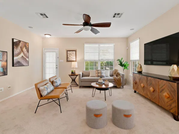 1900 Scofield Ridge Pkwy APT 202, Austin, TX 78727
