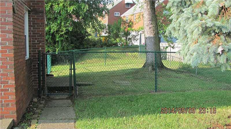 2nd image of 1385 Washington Blvd