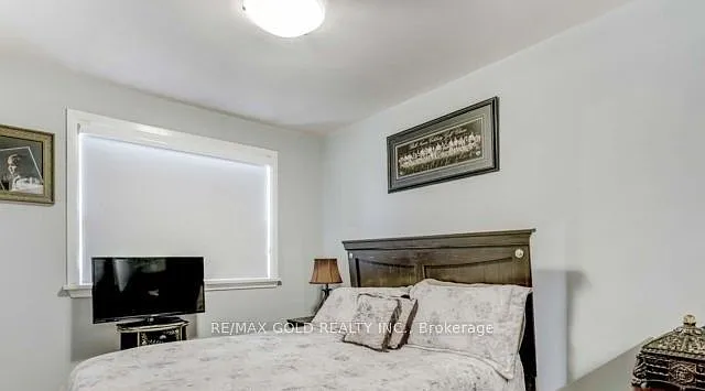 6 Monaco Ct — Photo 17