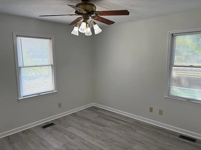 227 Randolph Ave — Photo 14