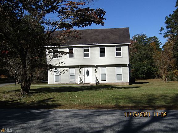 2nd image of 131 Ramblewood Dr