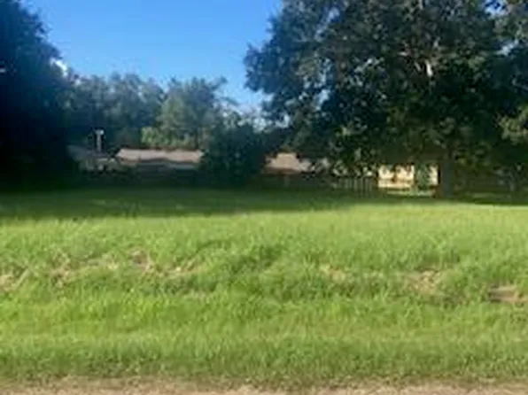 1020 S Shireview Cir, Abbeville, LA 70510