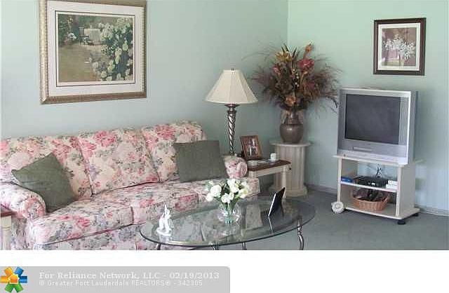 1st image of 745 SE 19th Ave APT 136