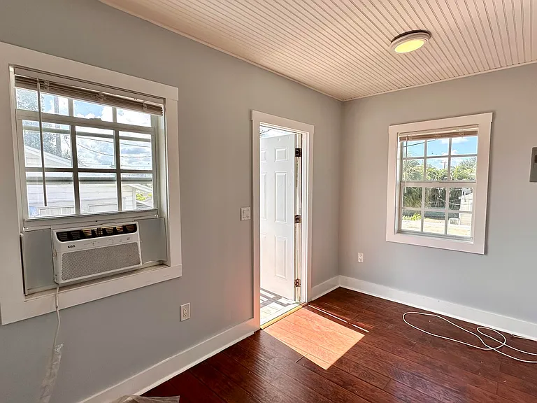 318 S K St #4 — Photo 14