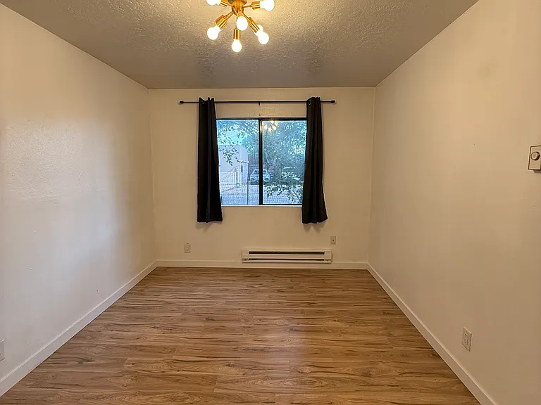 2412 Rice Ave NW — Photo 7