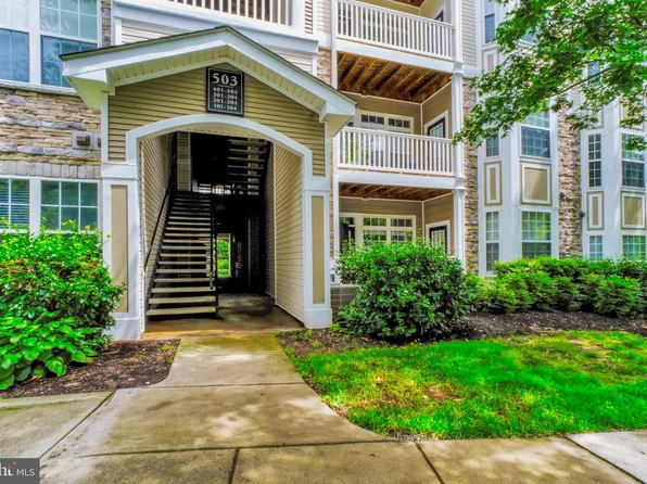503 Sunset View Ter SE Unit 102, Leesburg, VA 20175