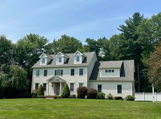 20 Laurelwood Dr, Norwell, MA 02061
