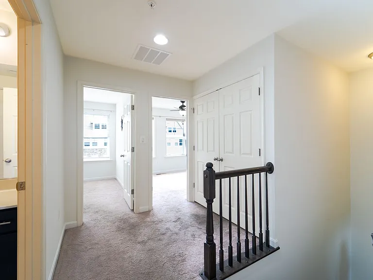 405 Ocracoke Way — Photo 29
