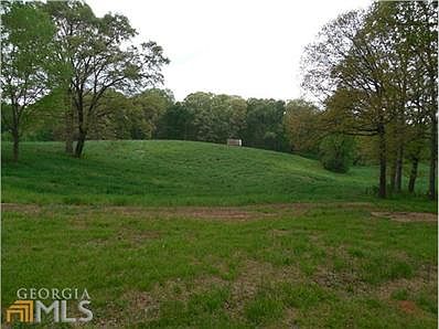 5th image of 240 Honeybrook Ln