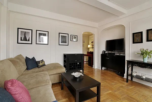 Sold by Corcoran | media 13