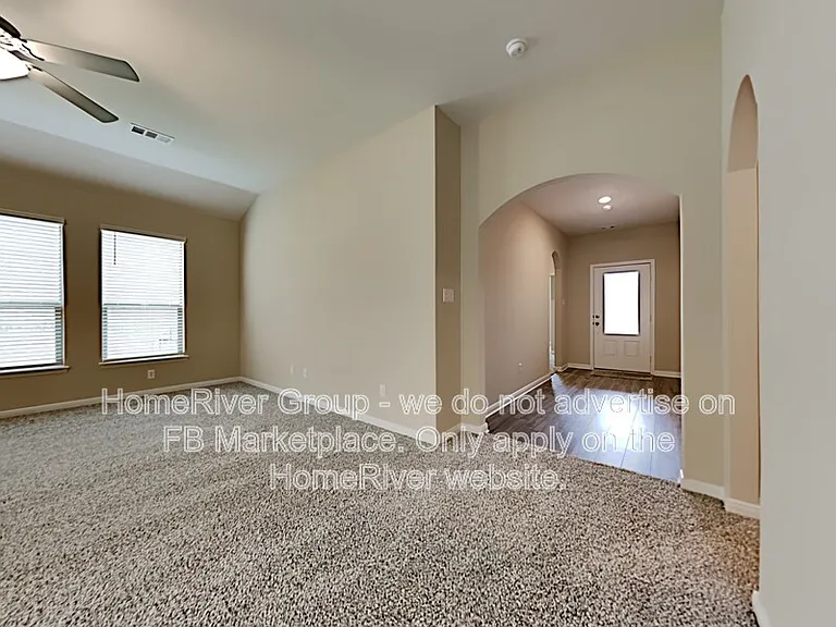 264 Moonstone Way — Photo 3