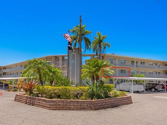 3rd image of 948 Virginia St APT 207