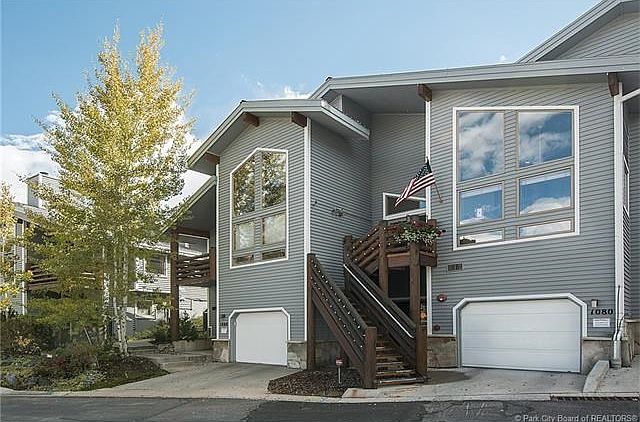 1st image of 1080 Stonebridge Cir