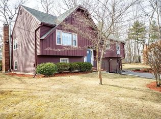 31 Liberty Ln, Norwood, MA 02062