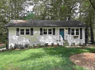 905 Chatham Ln, Raleigh, NC 27610