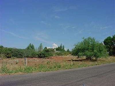 4th image of 166 S Kaibab