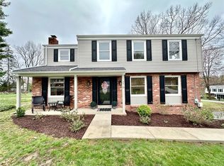 216 Friar Ln, Mcmurray, PA