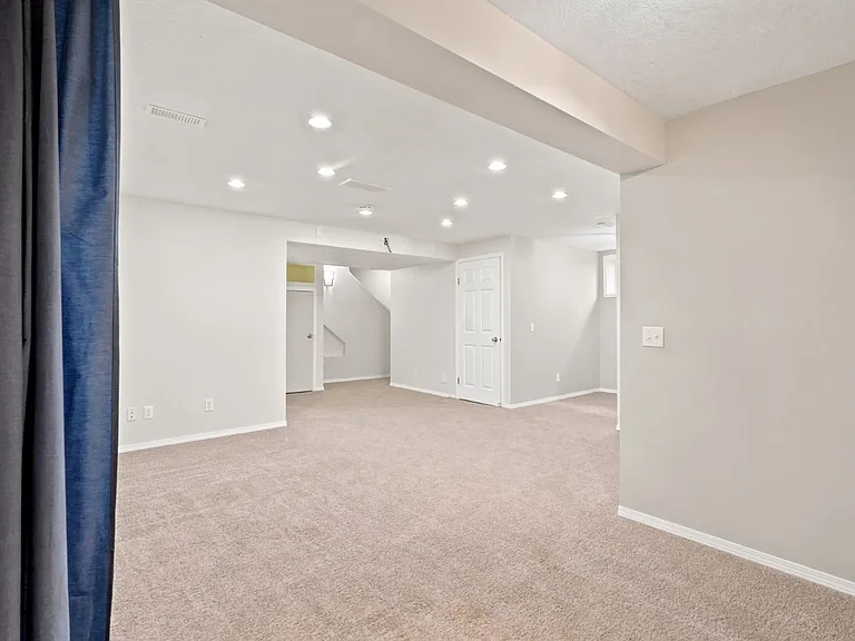 88 Rockyledge Cres NW #88 — Photo 29