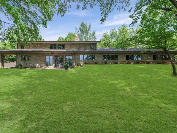 1601 Vogt Rd, Raymore, MO 64083
