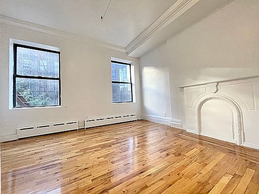1st image of 112 Mac Dougal St #3D