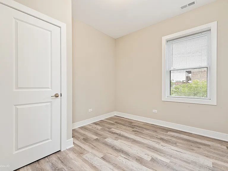 6534 S Maryland Ave #2 — Photo 5