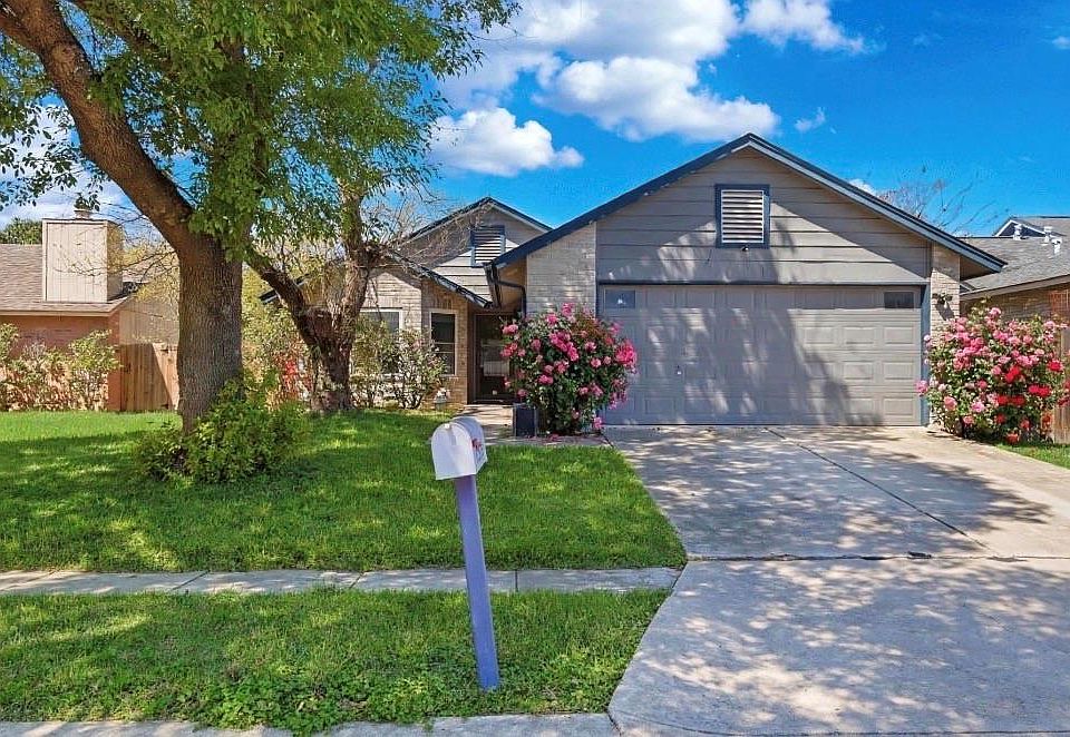 1st image of 5775 Larkdale Dr