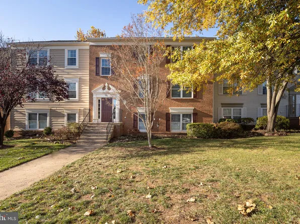9310 Niki Pl APT 302, Manassas, VA 20110